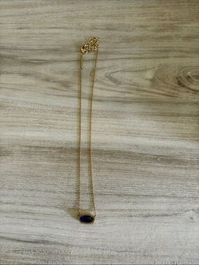 Kendra Scott Pendant Necklace - dark blue